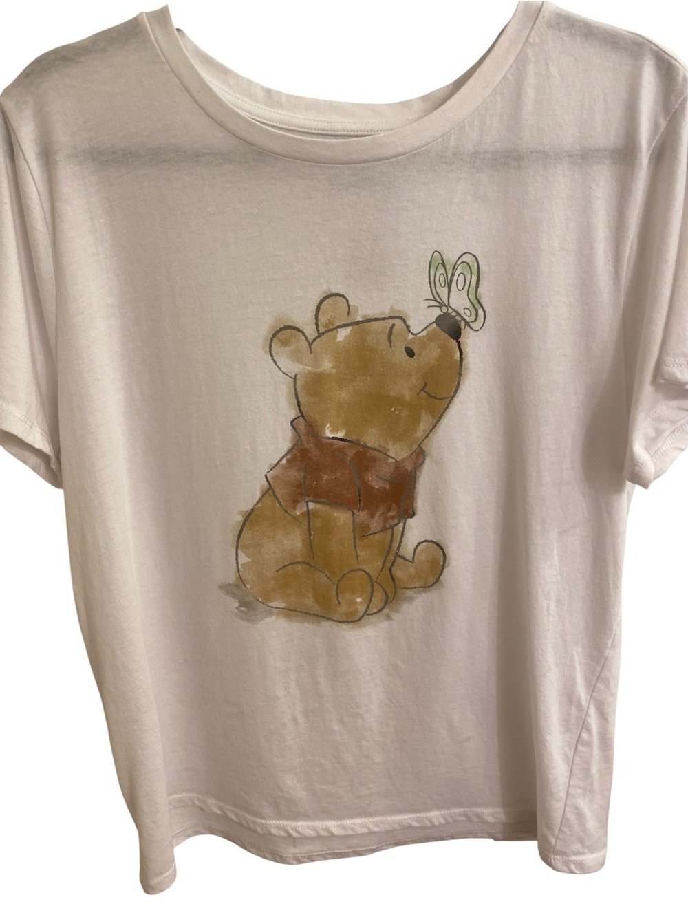 DISNEY WINNIE THE POOH BEAR T-SHIRT WHITE WOMENS LARGE T-SHIRT POOH W/ BUTTERFLY